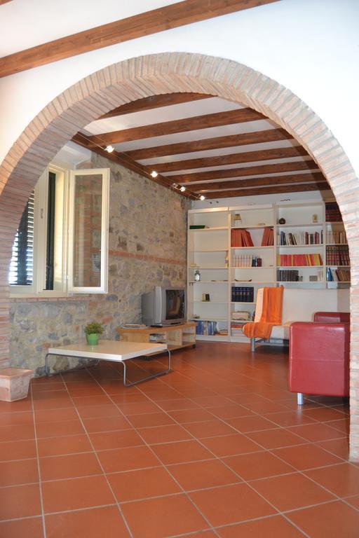 Agriturismo Beveraggio Appartamenti มารีนาดีกรอซเซโต ห้อง รูปภาพ